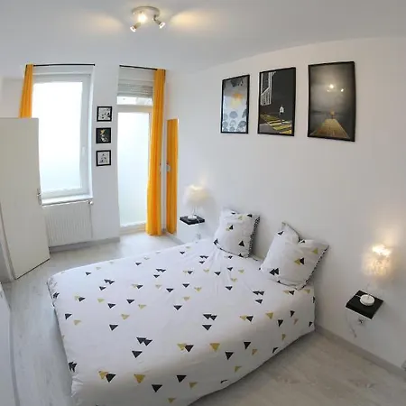 En Centre * فردان سور ميوز