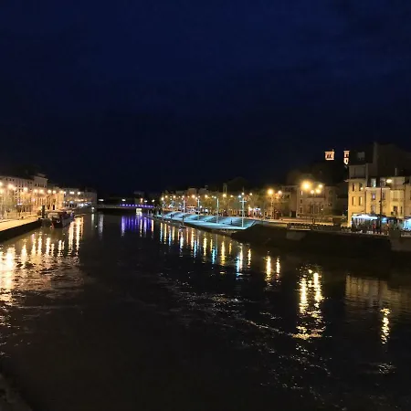 En Centre Lägenhet Verdun-sur-Meuse